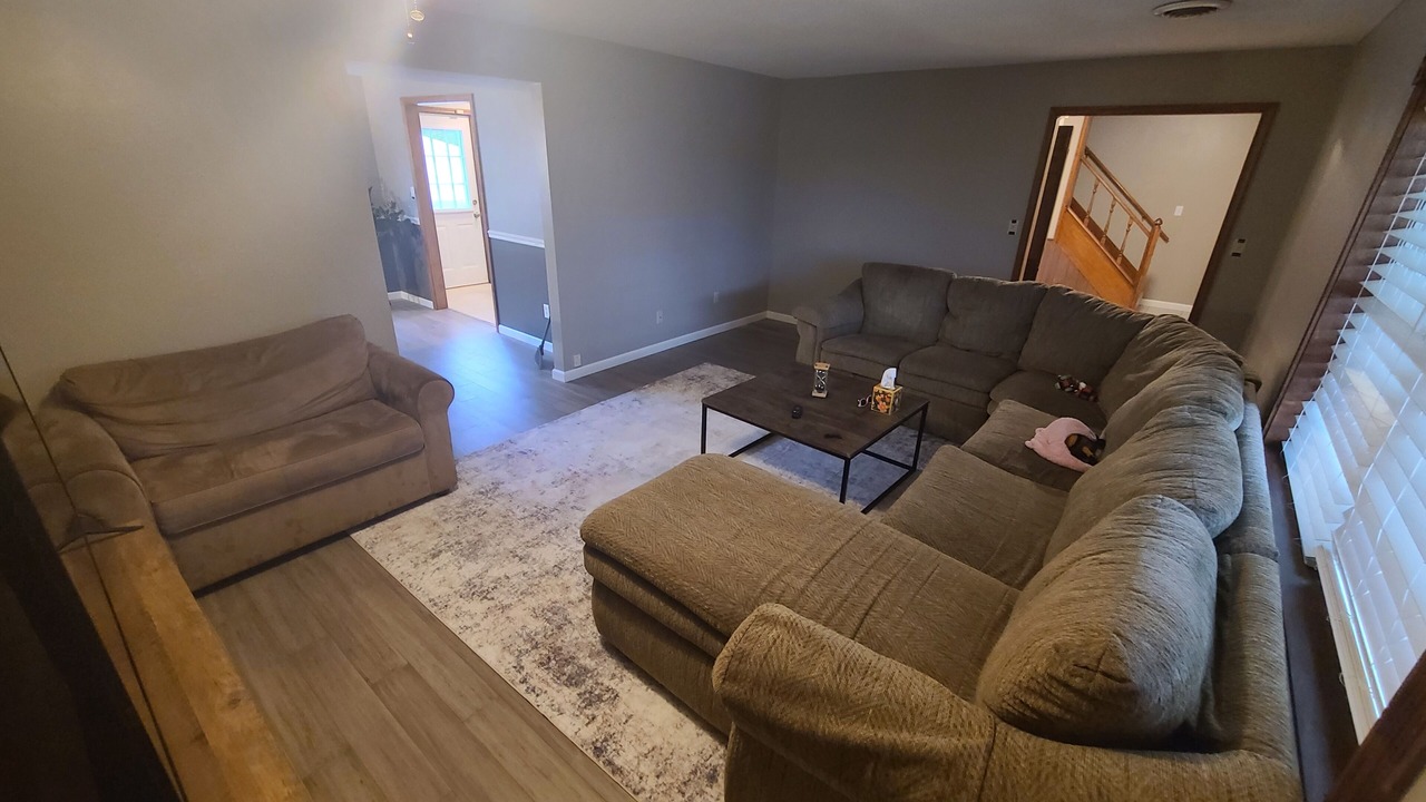 Photo of Livingroom in Carterville