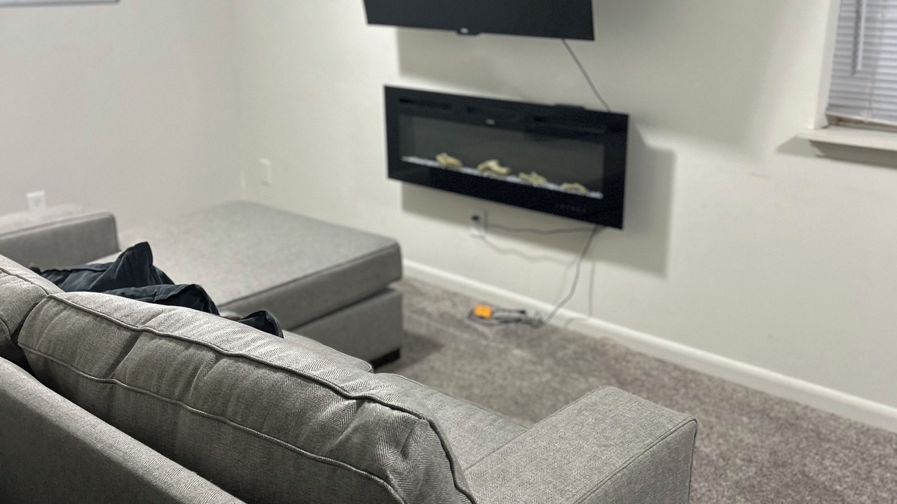 Photo of Livingroom in Richton Park