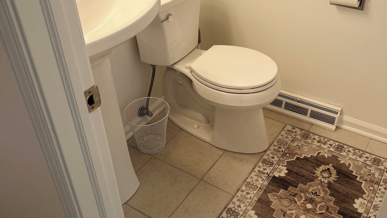 Photo of Bathroom in Lake Forest