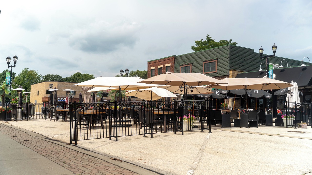 Photo of Outdoor in Mundelein