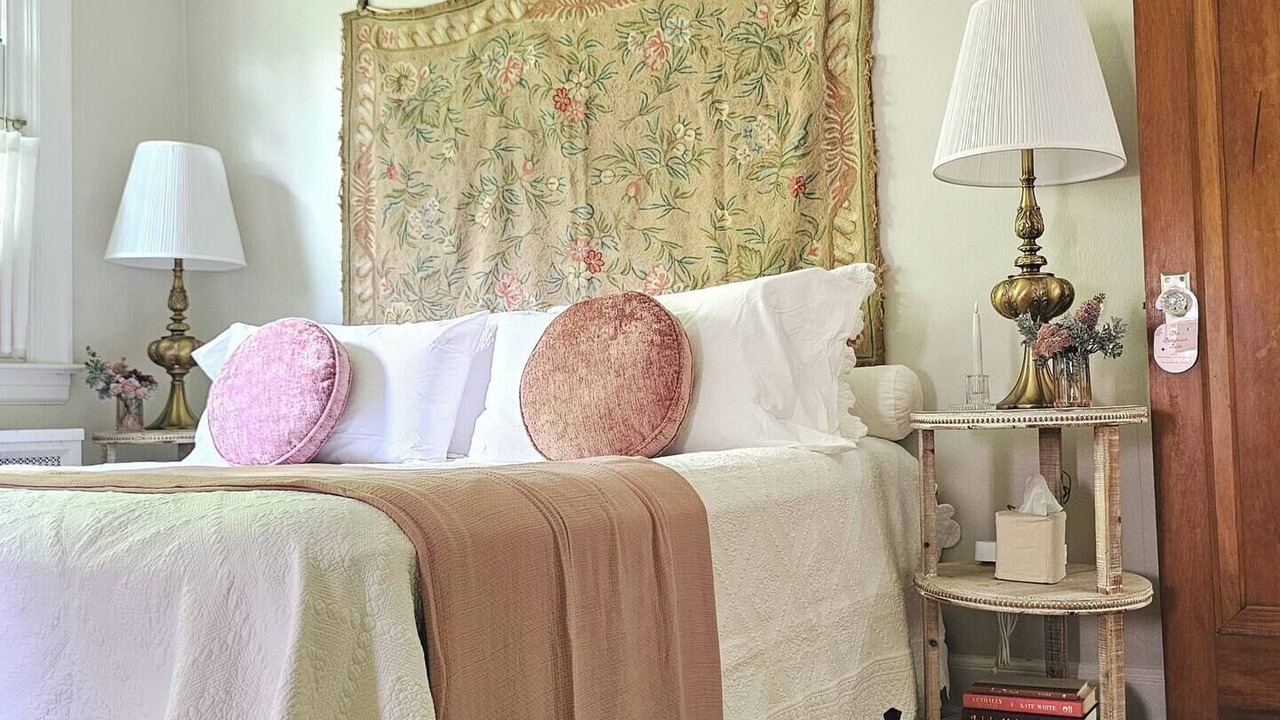 Photo of Bedroom in Highwood