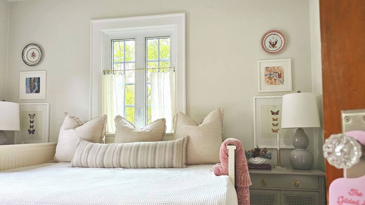 Photo of Bedroom in Highwood