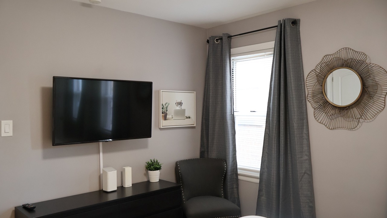 Photo of Bedroom in West Lawn