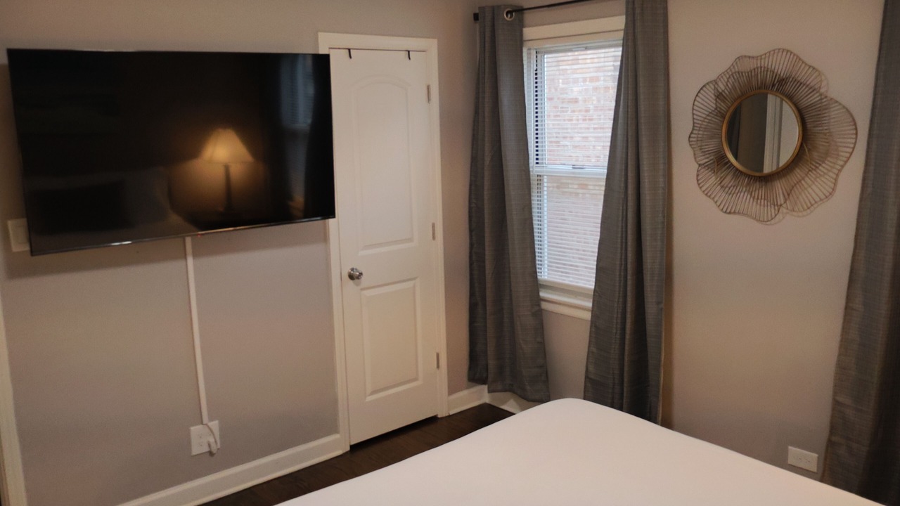 Photo of Bedroom in West Lawn