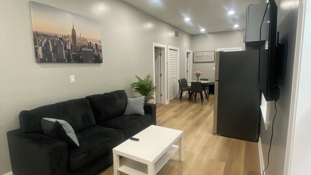 Photo of Livingroom in Bridgeport
