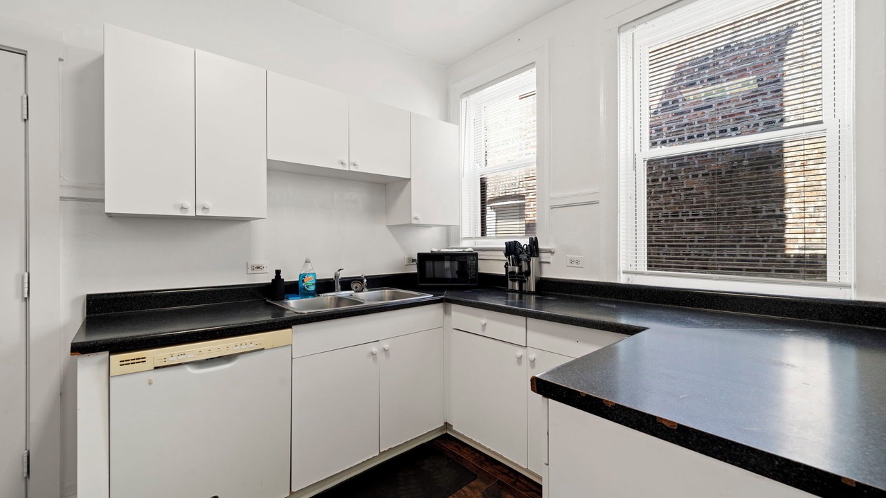 Photo of Kitchen in Rogers Park