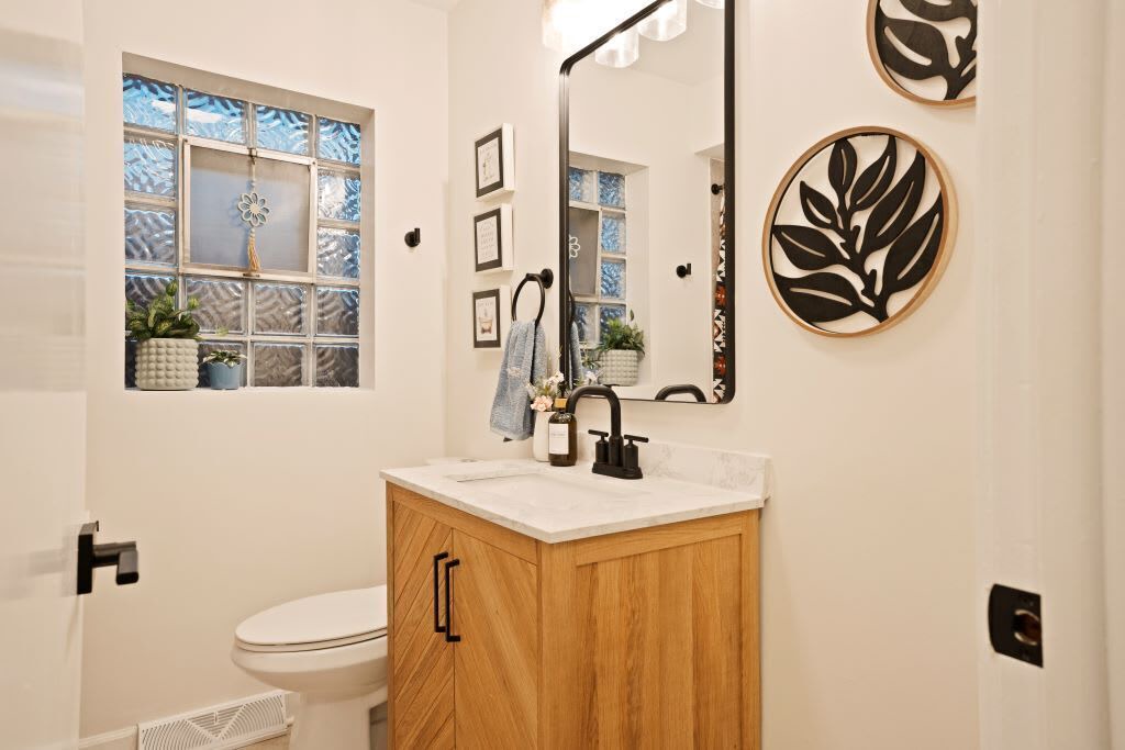 Photo of Bathroom in Hillside
