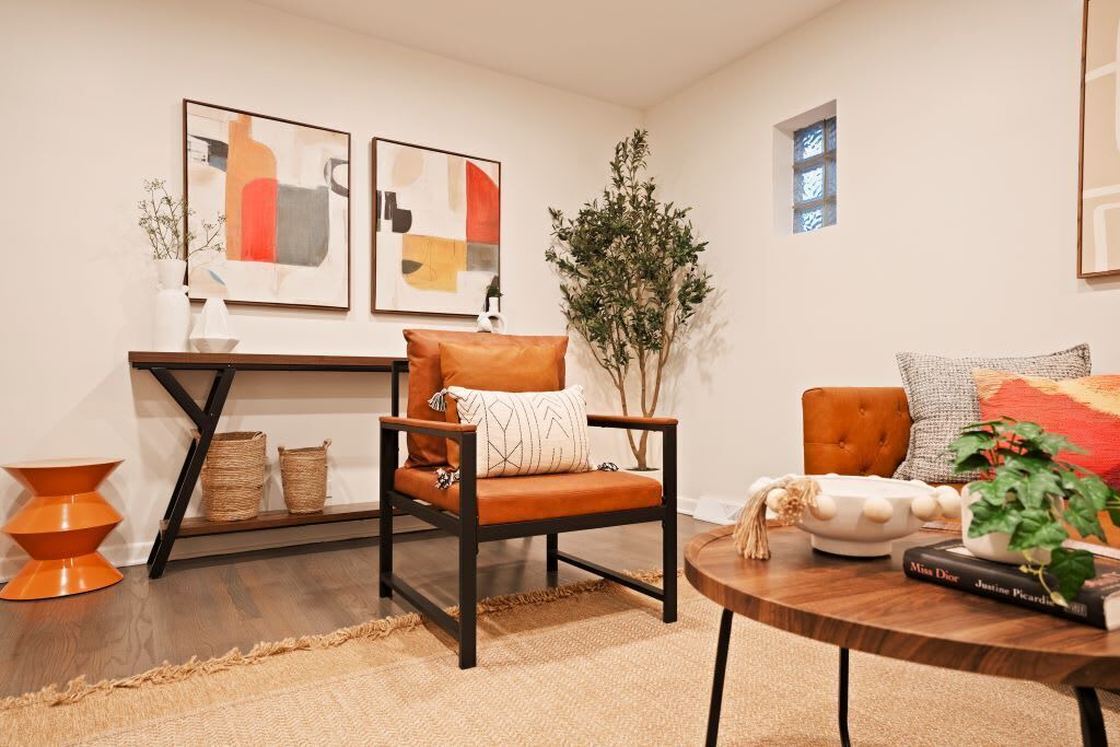 Photo of Livingroom in Hillside