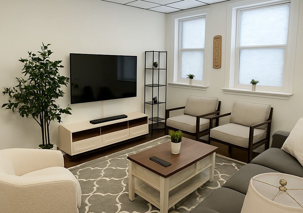 Photo of Livingroom in West Ridge