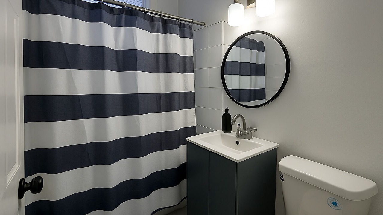 Photo of Bathroom in West Ridge