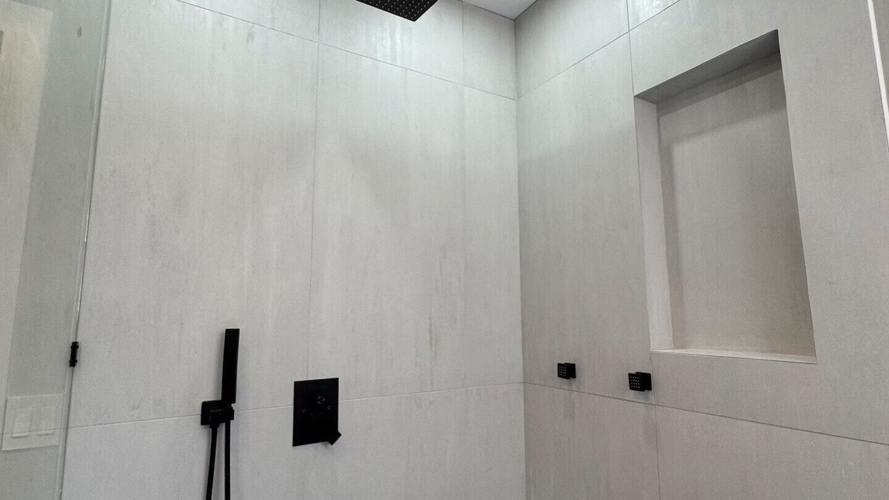 Photo of Bathroom in Avondale