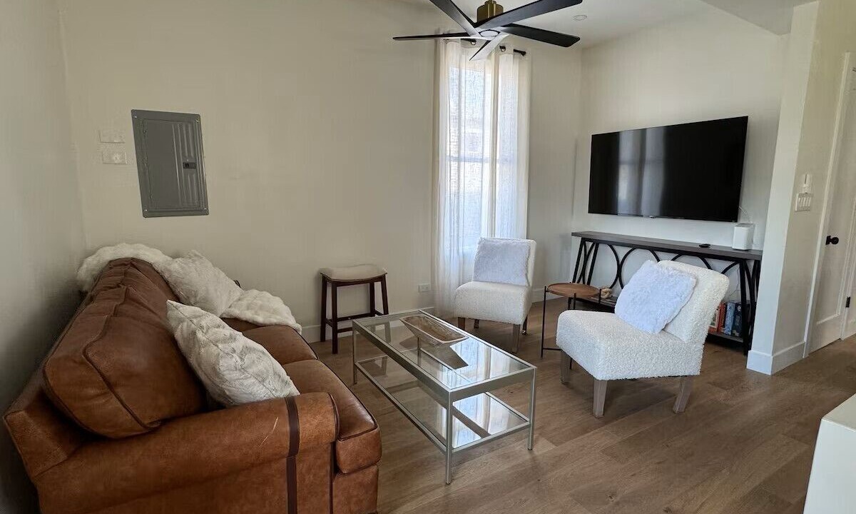 Photo of Livingroom in Avondale