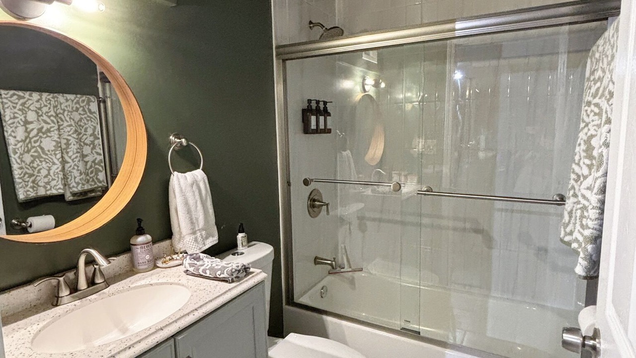 Photo of Bathroom in Avondale