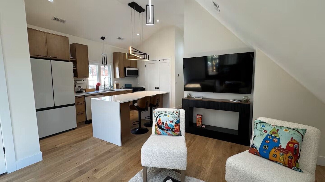 Photo of Livingroom in Avondale