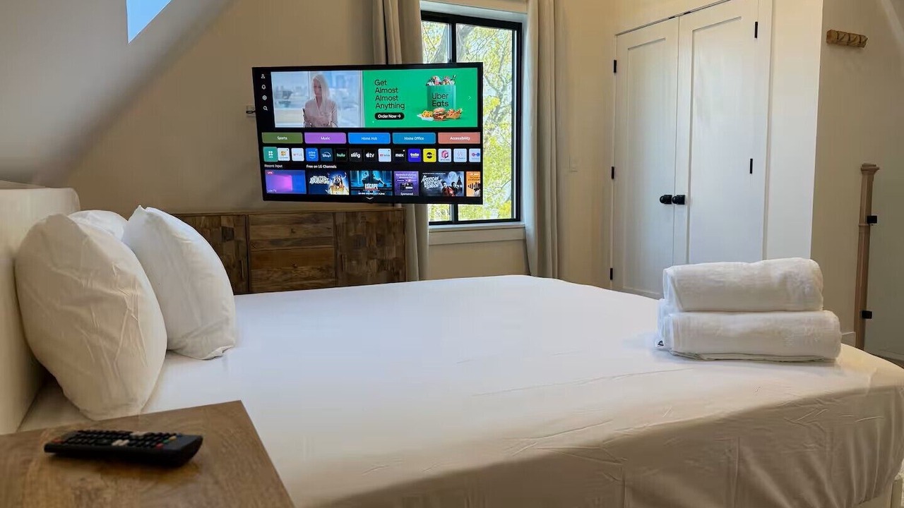 Photo of Bedroom in Avondale