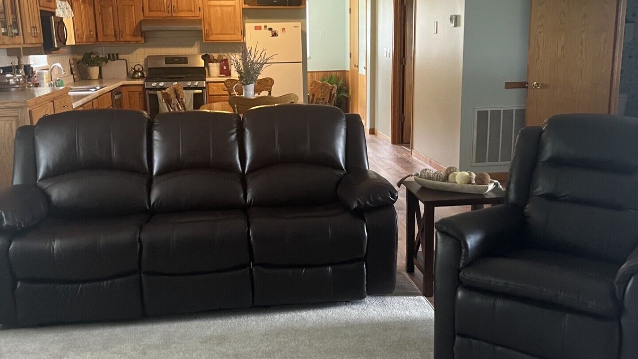 Photo of Livingroom in Fowler