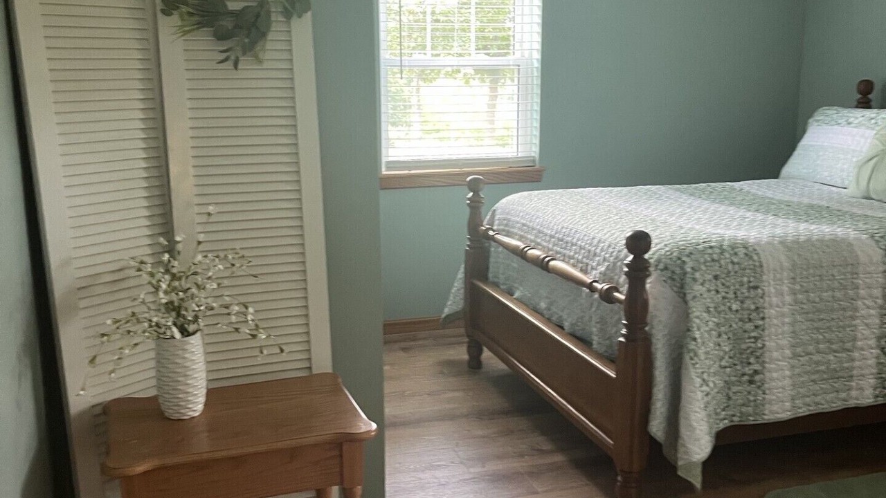 Photo of Bedroom in Fowler