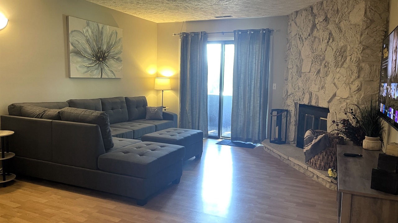 Photo of Livingroom in Bloomington