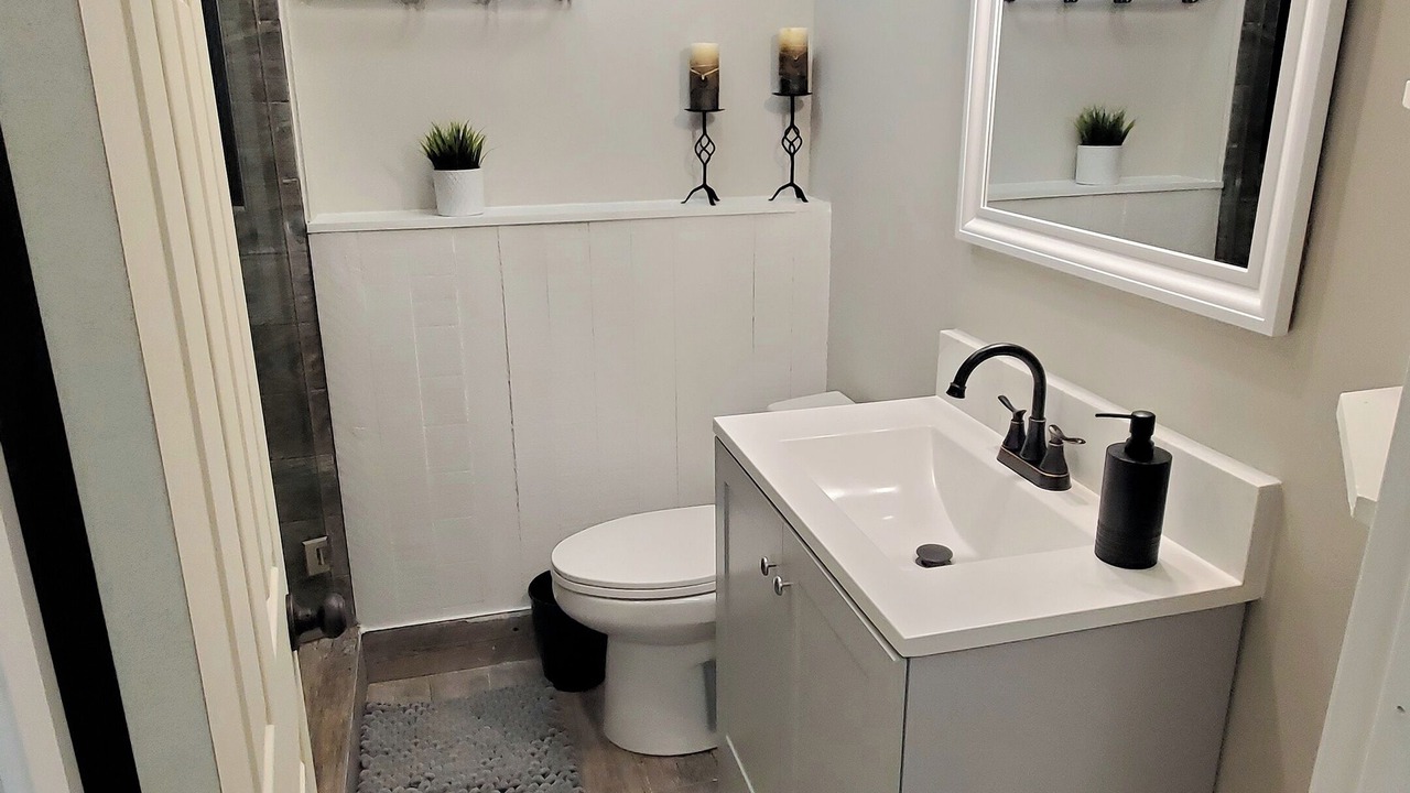 Photo of Bathroom in Fox Valley