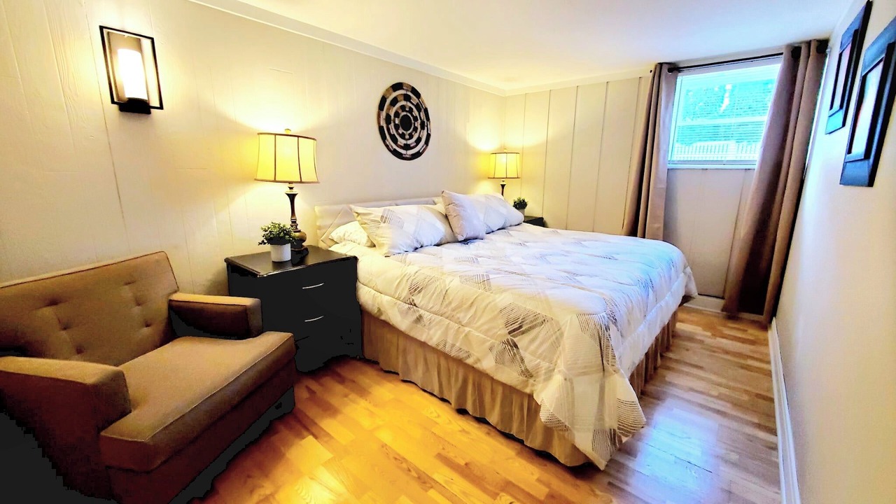 Photo of Bedroom in Fox Valley