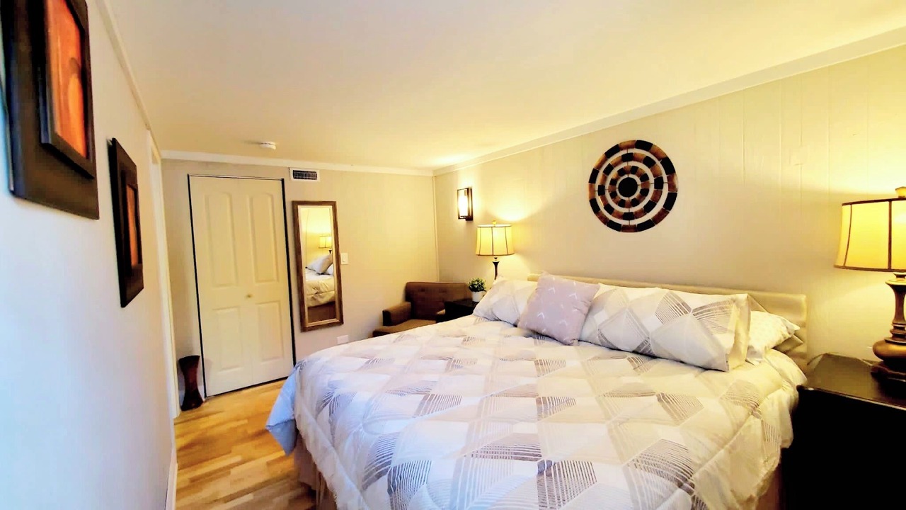 Photo of Bedroom in Fox Valley