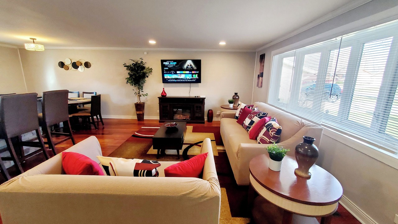 Photo of Livingroom in Fox Valley