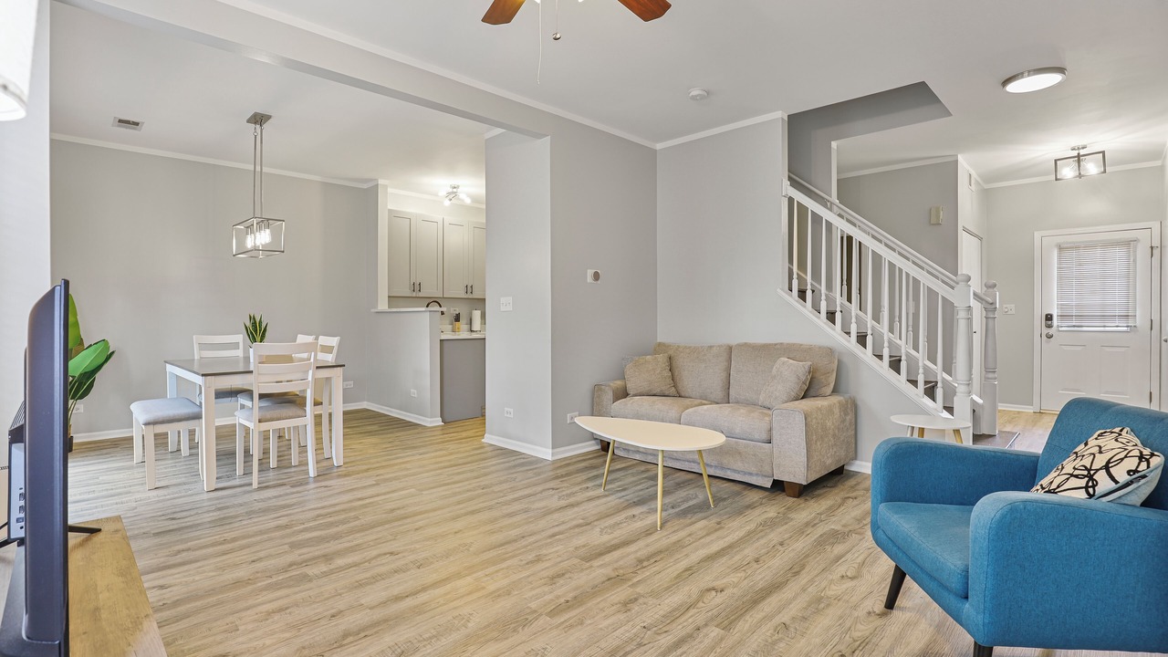 Photo of Livingroom in Naperville