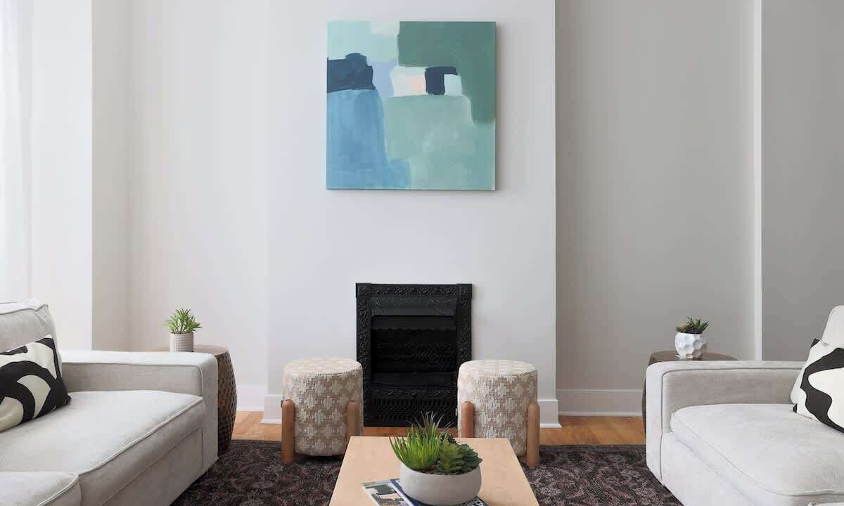 Photo of Livingroom in Sheffield and DePaul