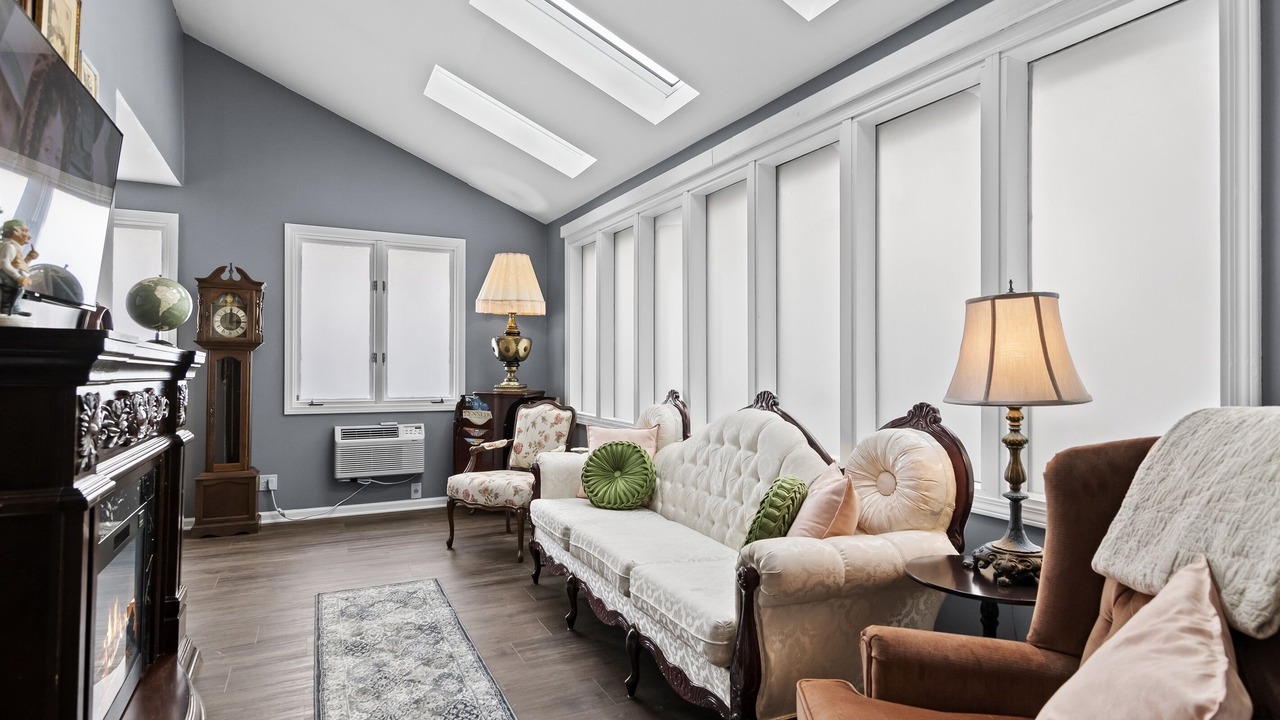 Photo of Livingroom in Springfield