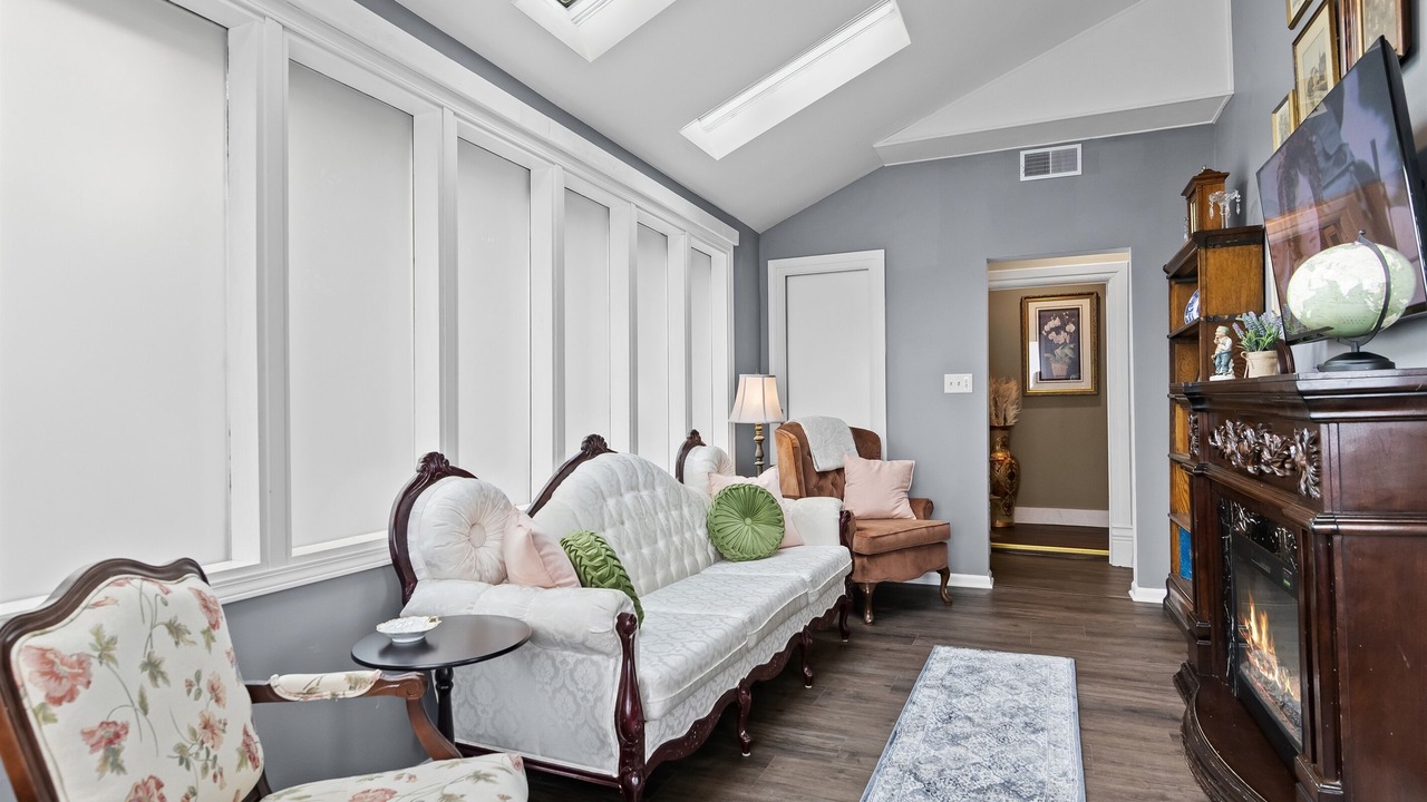 Photo of Livingroom in Springfield