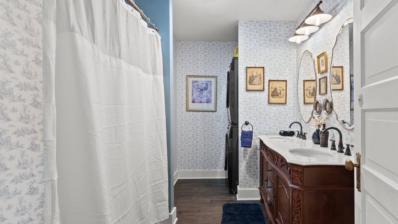 Photo of Bathroom in Springfield