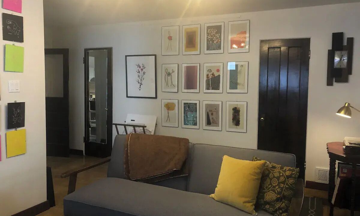 Photo of Livingroom in Oak Park