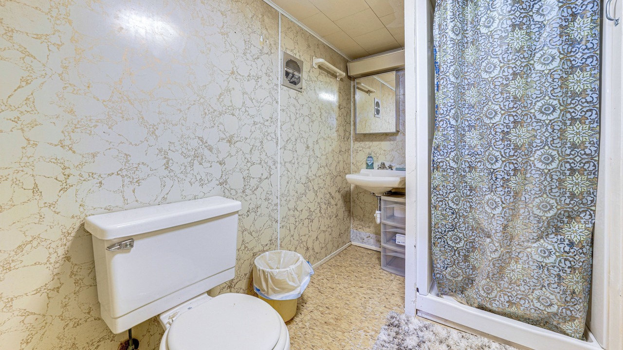 Photo of Bathroom in Ottawa