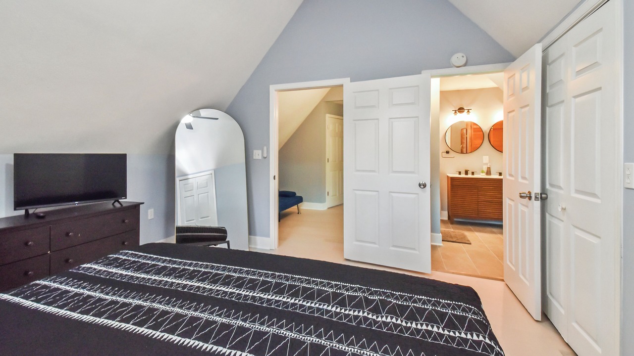 Photo of Bedroom in Peoria Heights