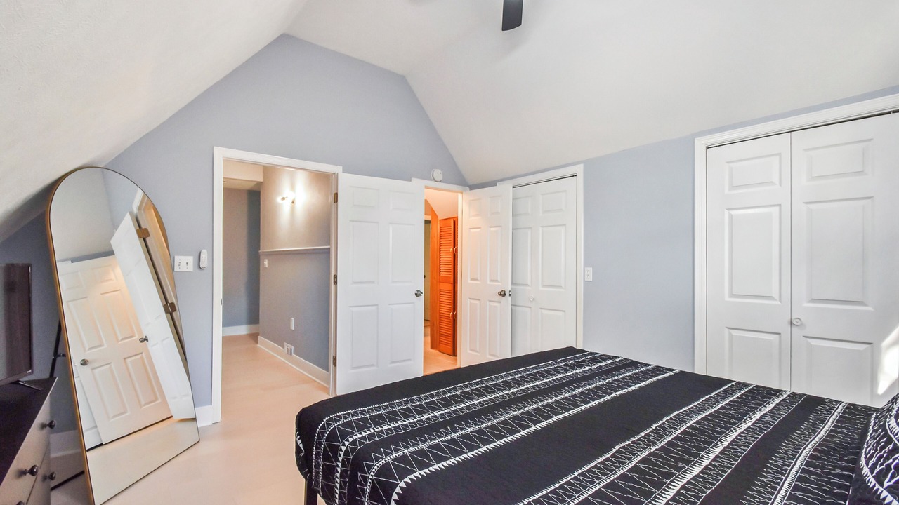 Photo of Bedroom in Peoria Heights