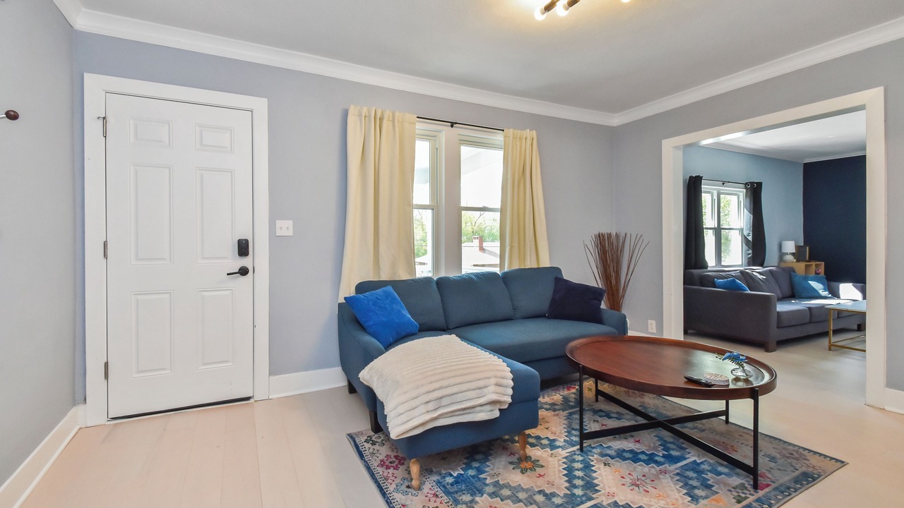 Photo of Livingroom in Peoria Heights