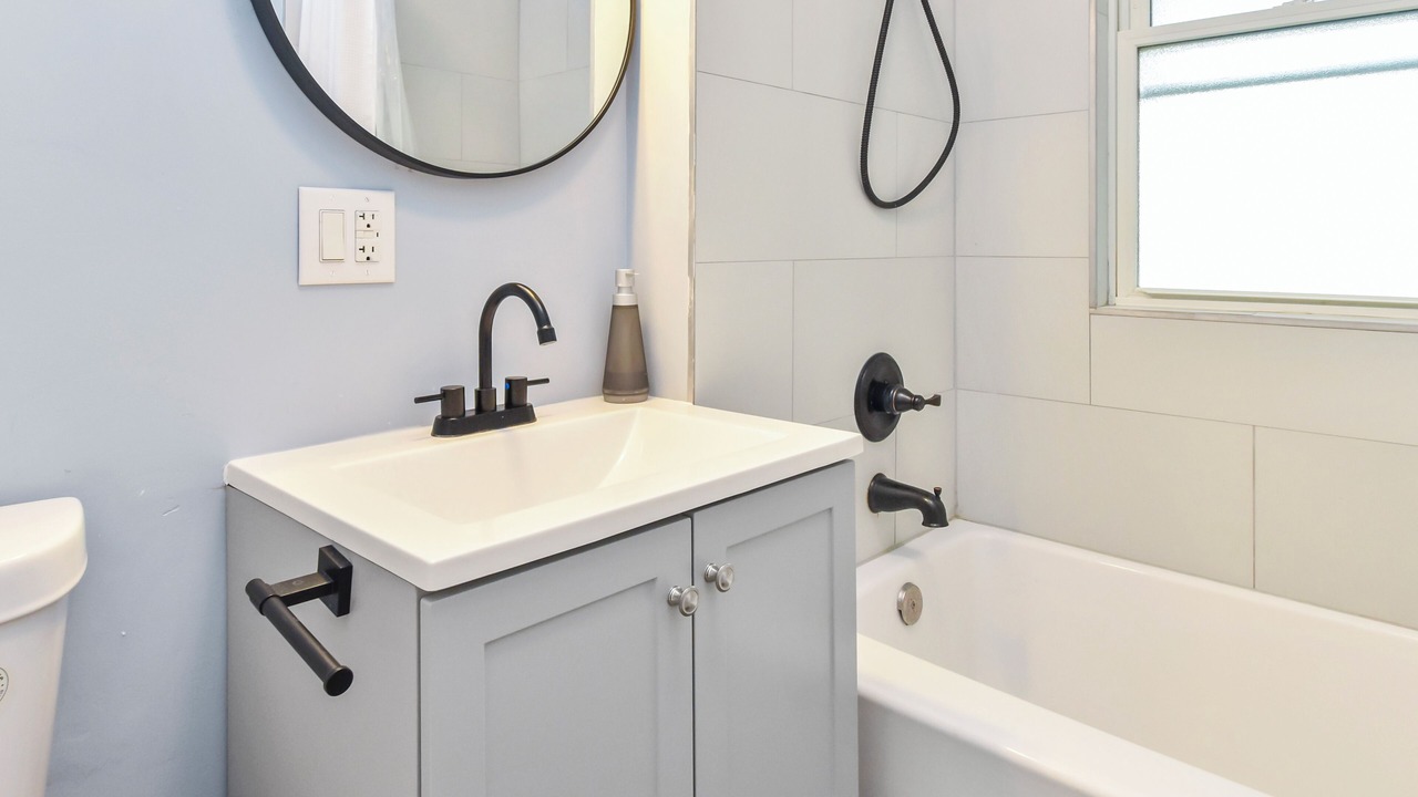 Photo of Bathroom in Peoria Heights