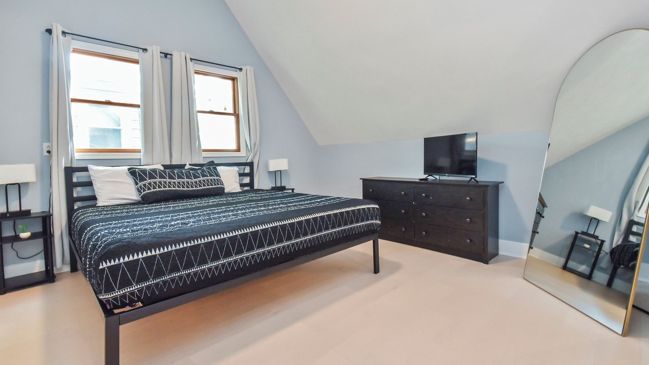 Photo of Bedroom in Peoria Heights