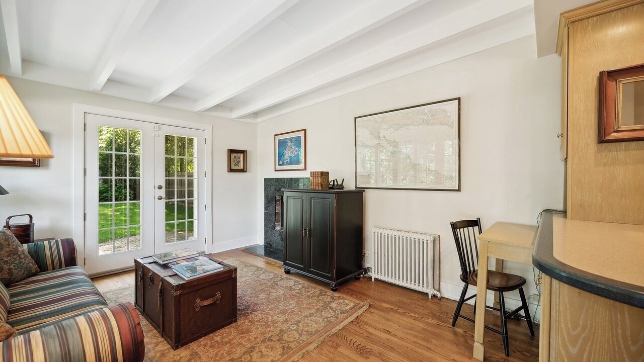 Photo of Livingroom in Winnetka
