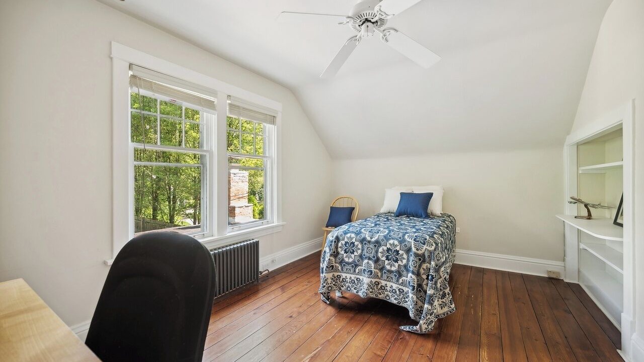 Photo of Bedroom in Winnetka