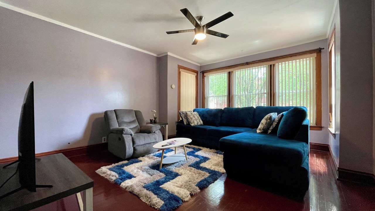 Photo of Livingroom in North Austin