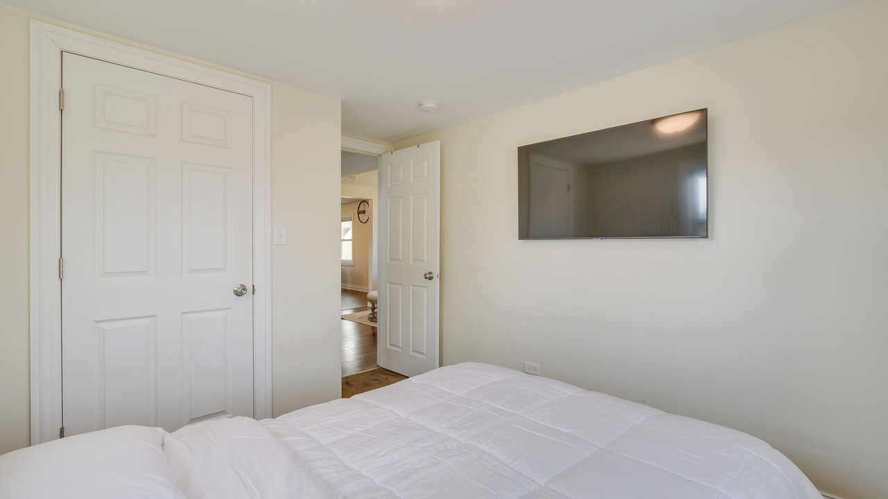Photo of Bedroom in Blue Island
