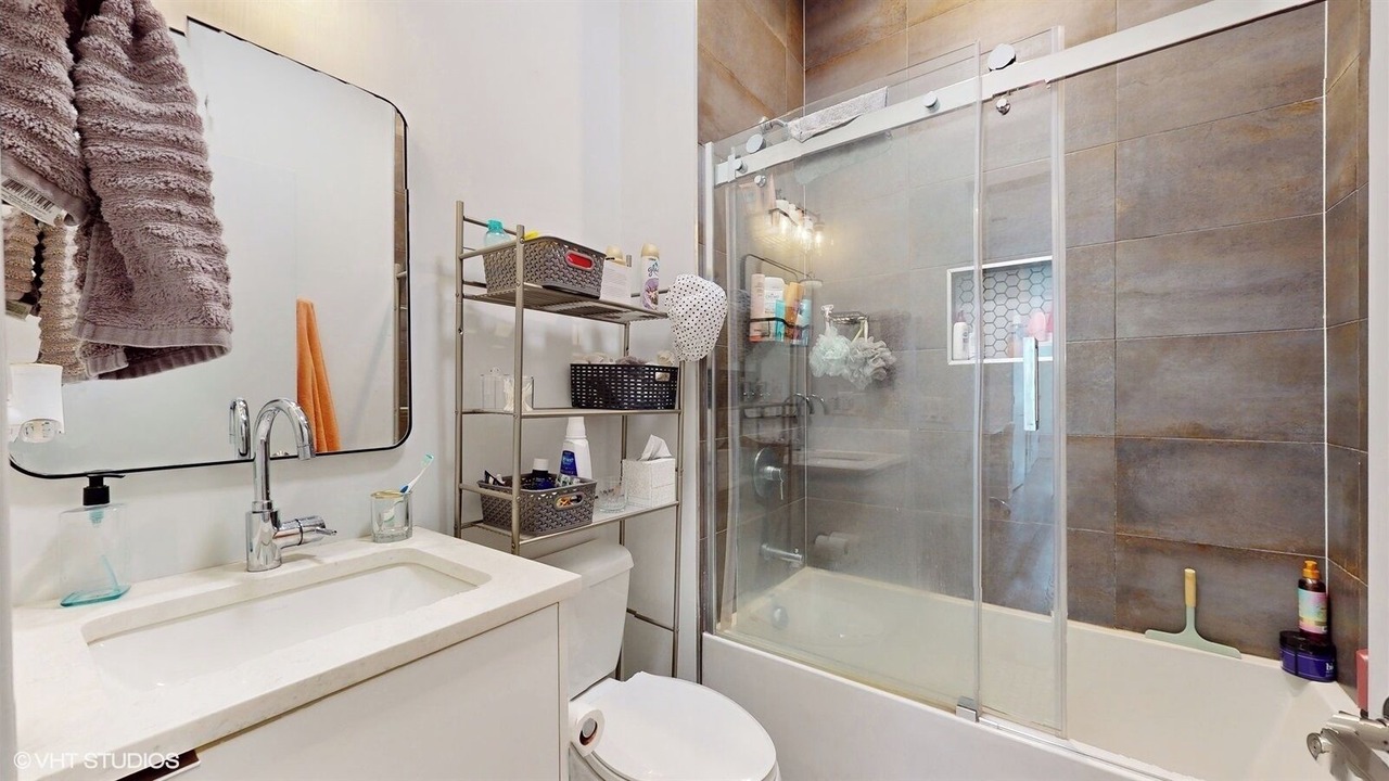 Photo of Bathroom in Roscoe Village