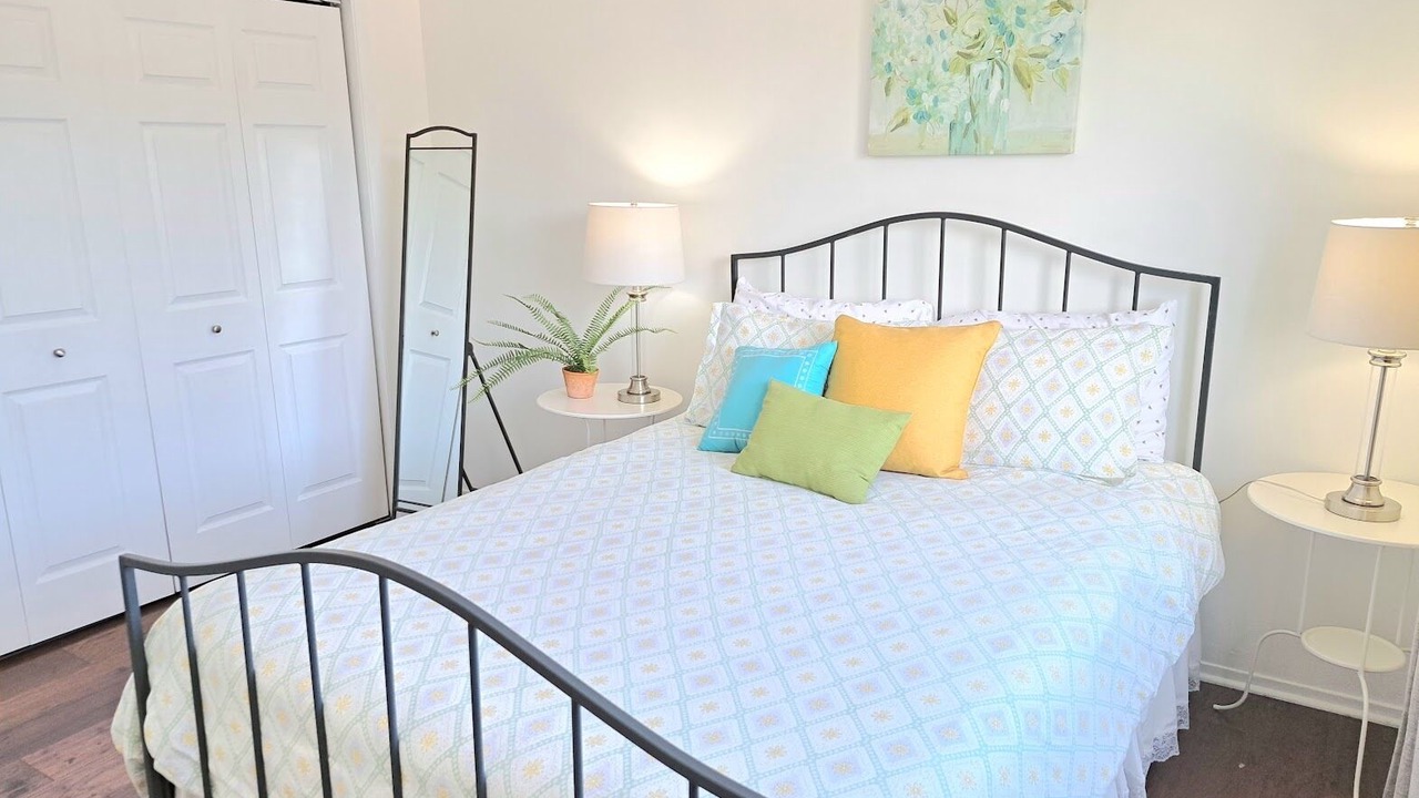 Photo of Bedroom in Roselle