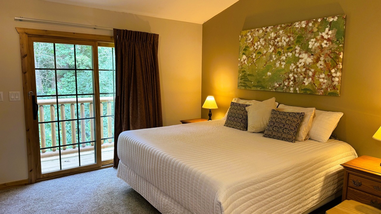 Photo of Bedroom in Oglesby
