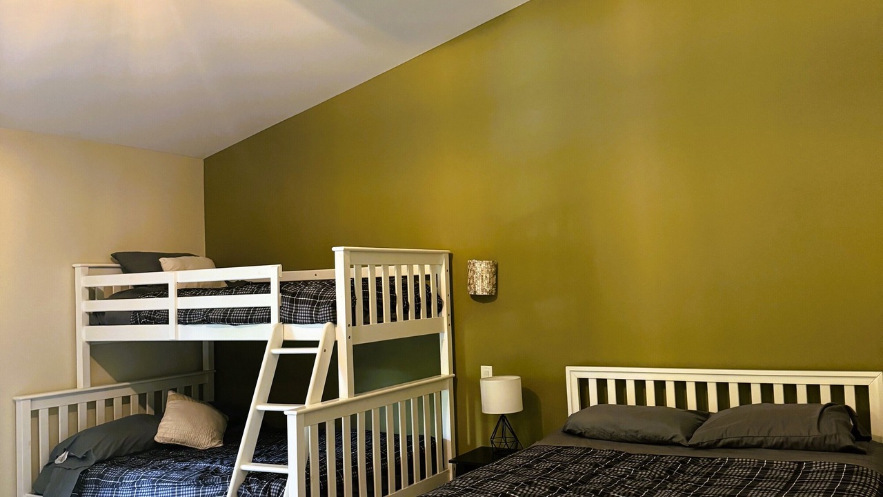 Photo of Bedroom in Oglesby