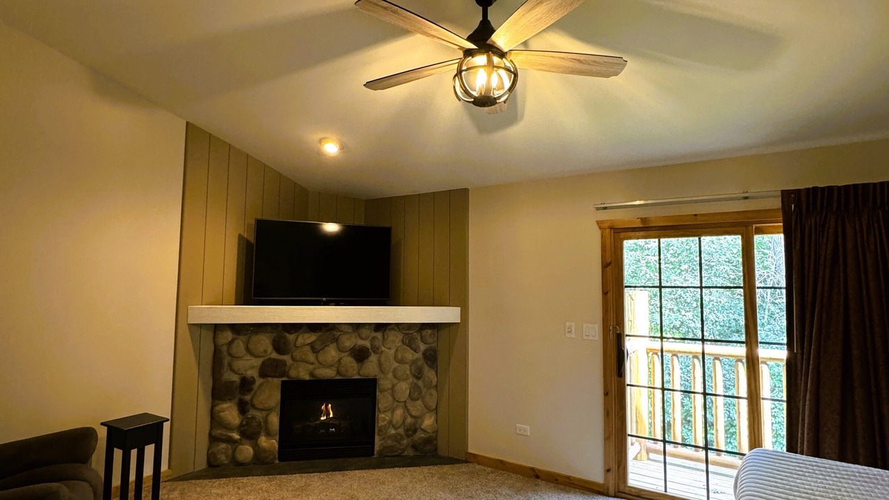 Photo of Bedroom in Oglesby