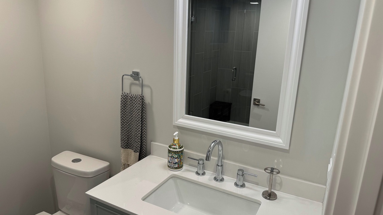 Photo of Bathroom in Oak Park