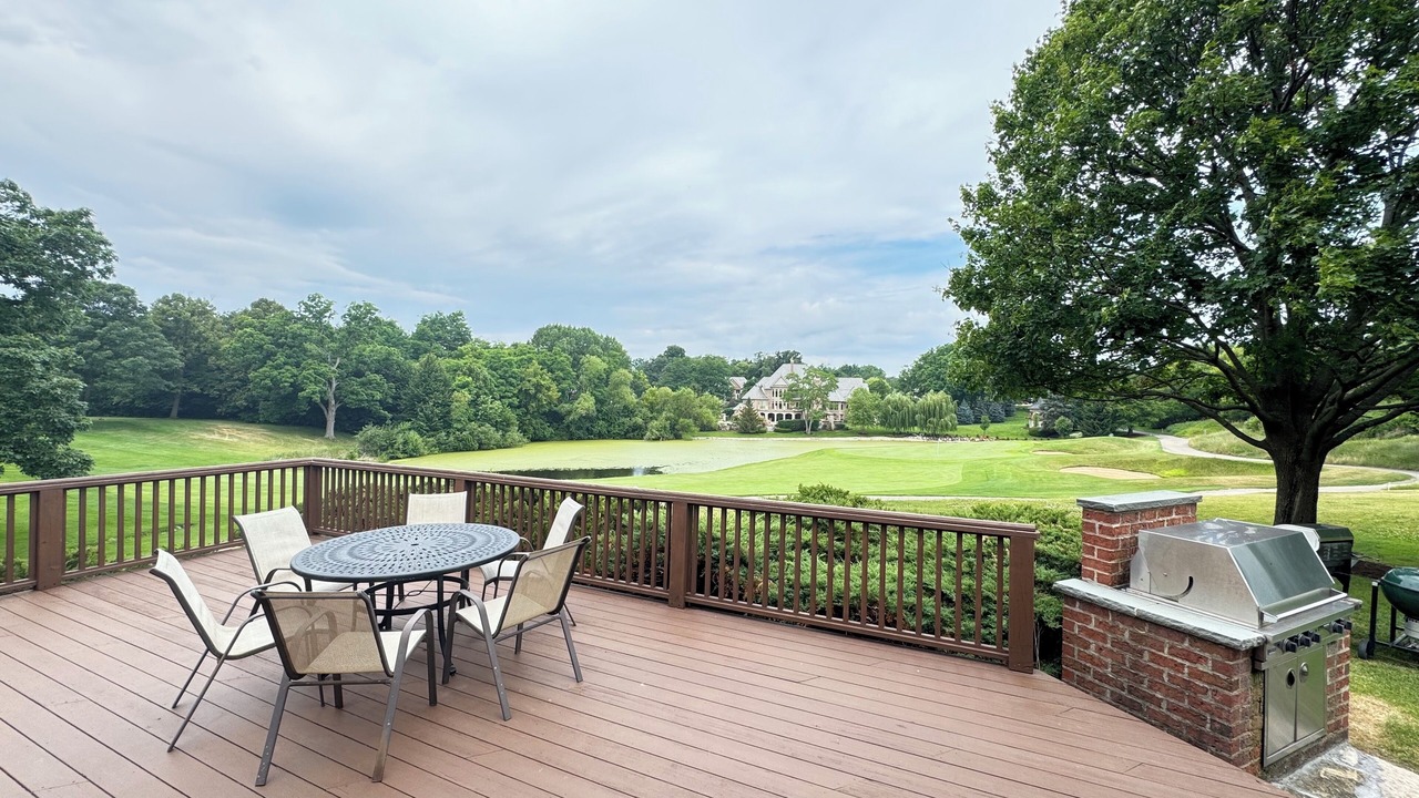 Photo of Outdoor in Woodstock