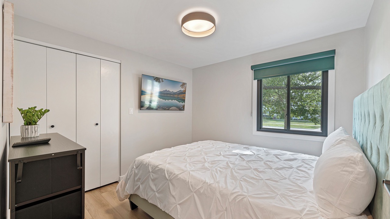 Photo of Bedroom in Schaumburg